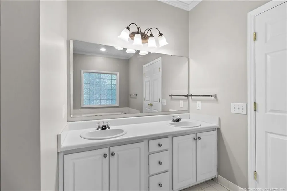 8017 Trout Creek Road Fayetteville, NC 28304