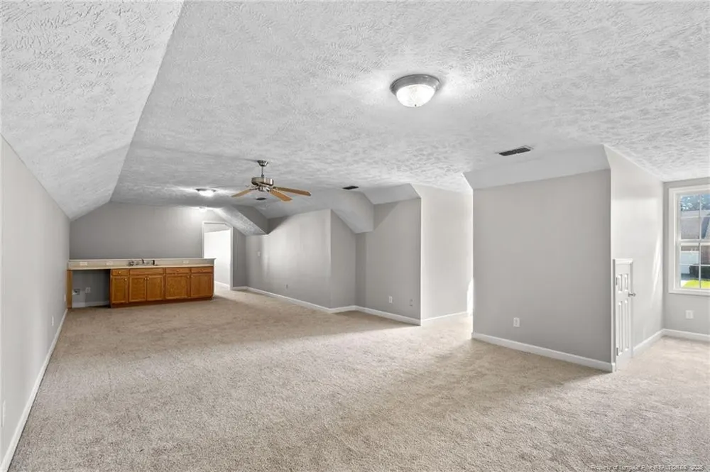 8017 Trout Creek Road Fayetteville, NC 28304