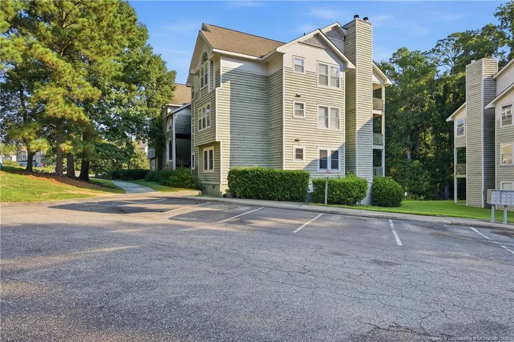 6720 Willowbrook Drive #3 Fayetteville, NC 28314