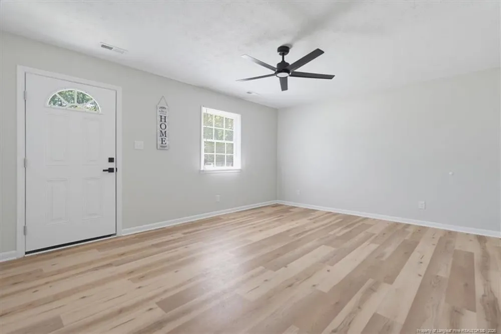 6612 Amanda Circle Fayetteville, NC 28304