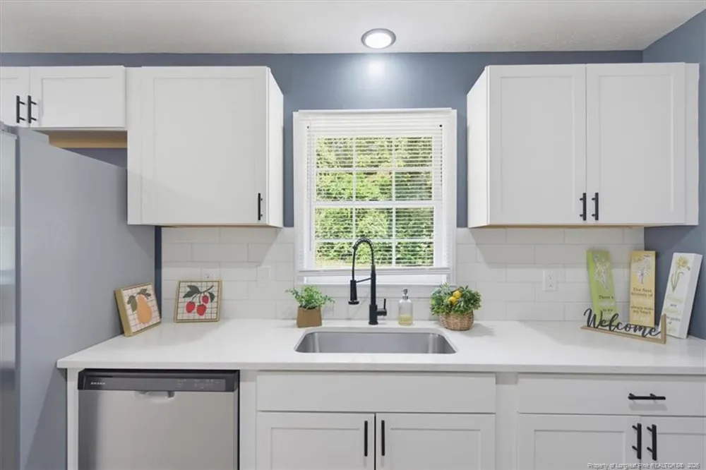 6612 Amanda Circle Fayetteville, NC 28304