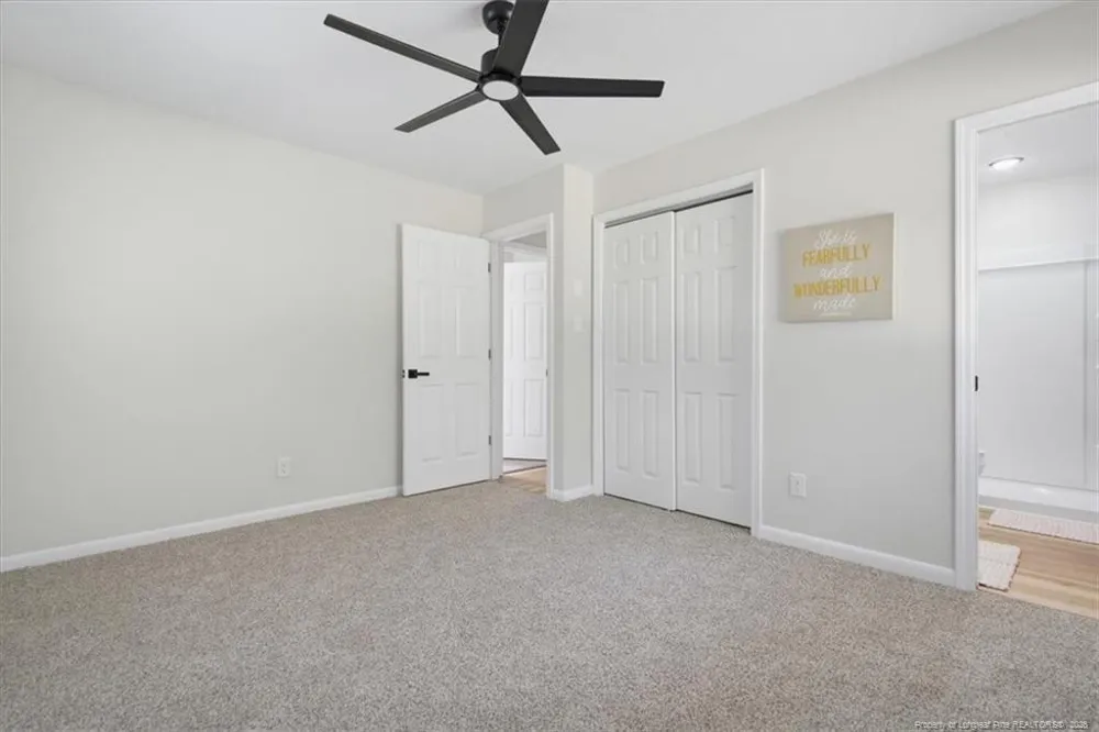 6612 Amanda Circle Fayetteville, NC 28304