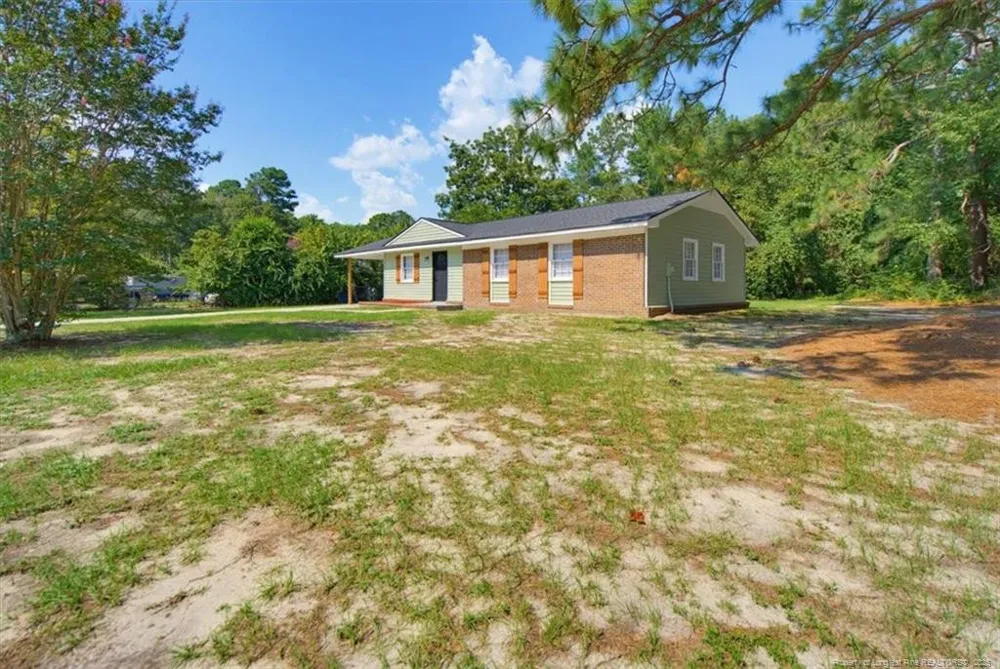 6612 Amanda Circle Fayetteville, NC 28304