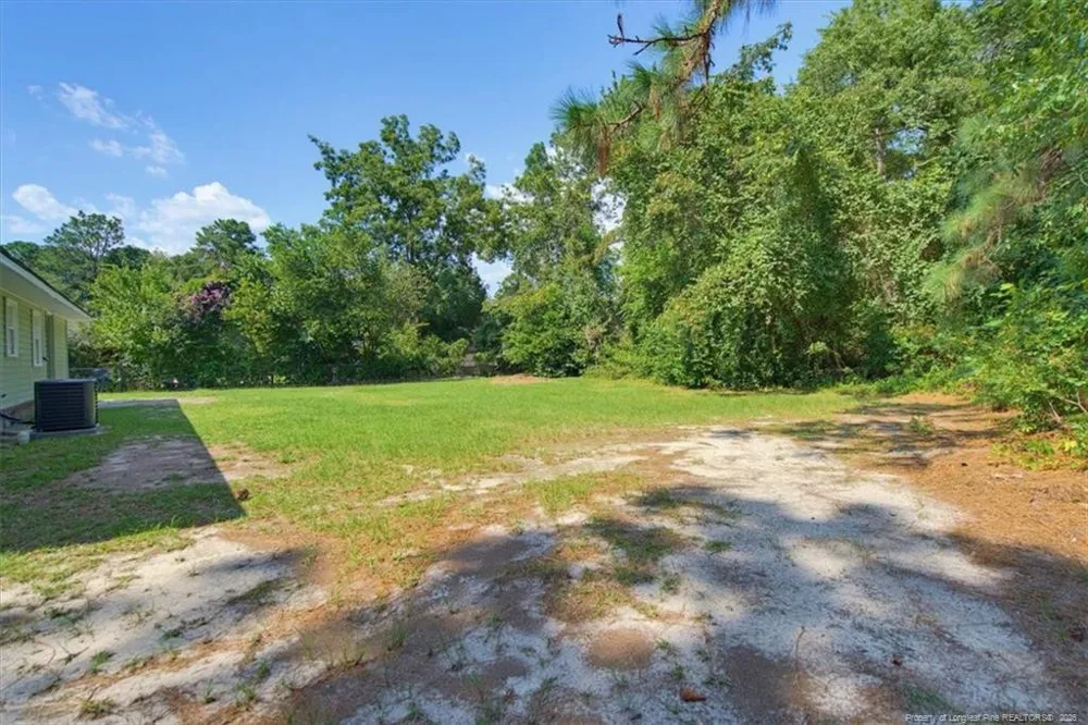 6612 Amanda Circle Fayetteville, NC 28304