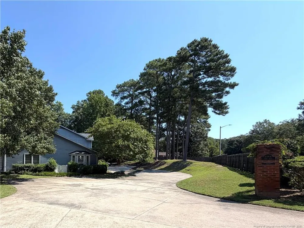 316 Ayrshire Court Fayetteville, NC 28311