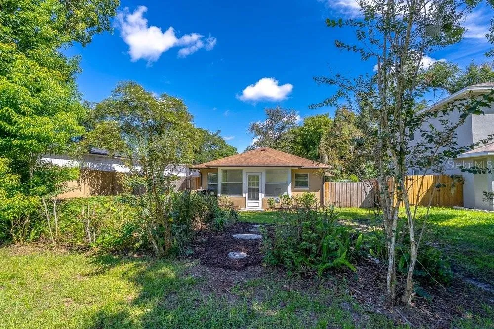 617 E 1ST STREET Apopka, FL 32703