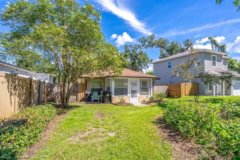 617 E 1ST STREET Apopka, FL 32703