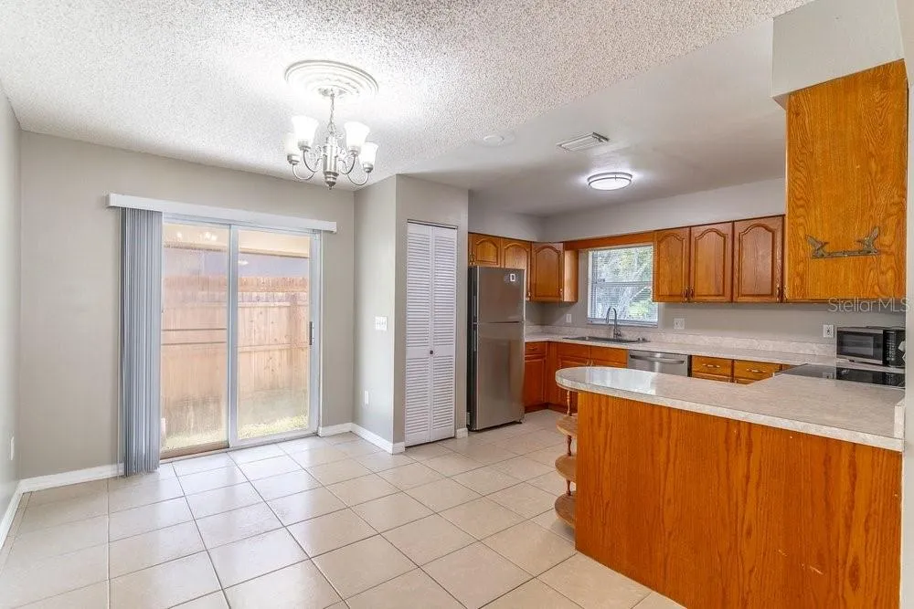 617 E 1ST STREET Apopka, FL 32703