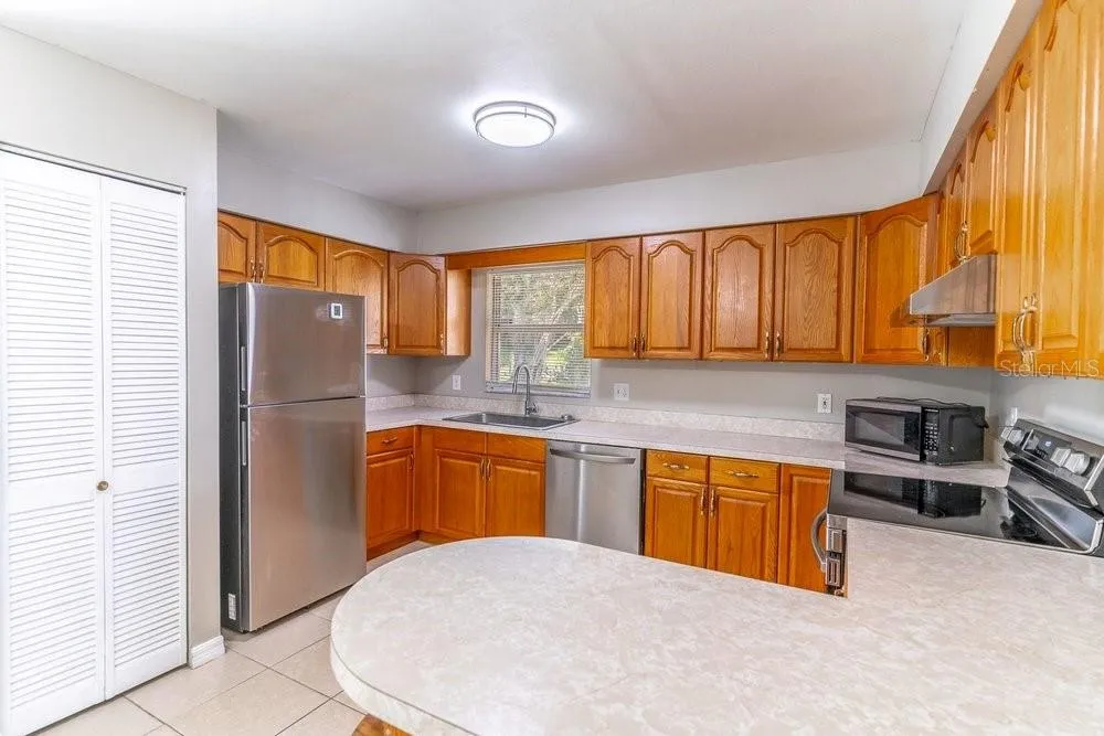 617 E 1ST STREET Apopka, FL 32703