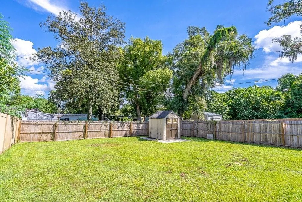 617 E 1ST STREET Apopka, FL 32703