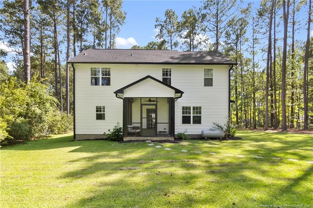 16621 Titmouse Court Wagram, NC 28396