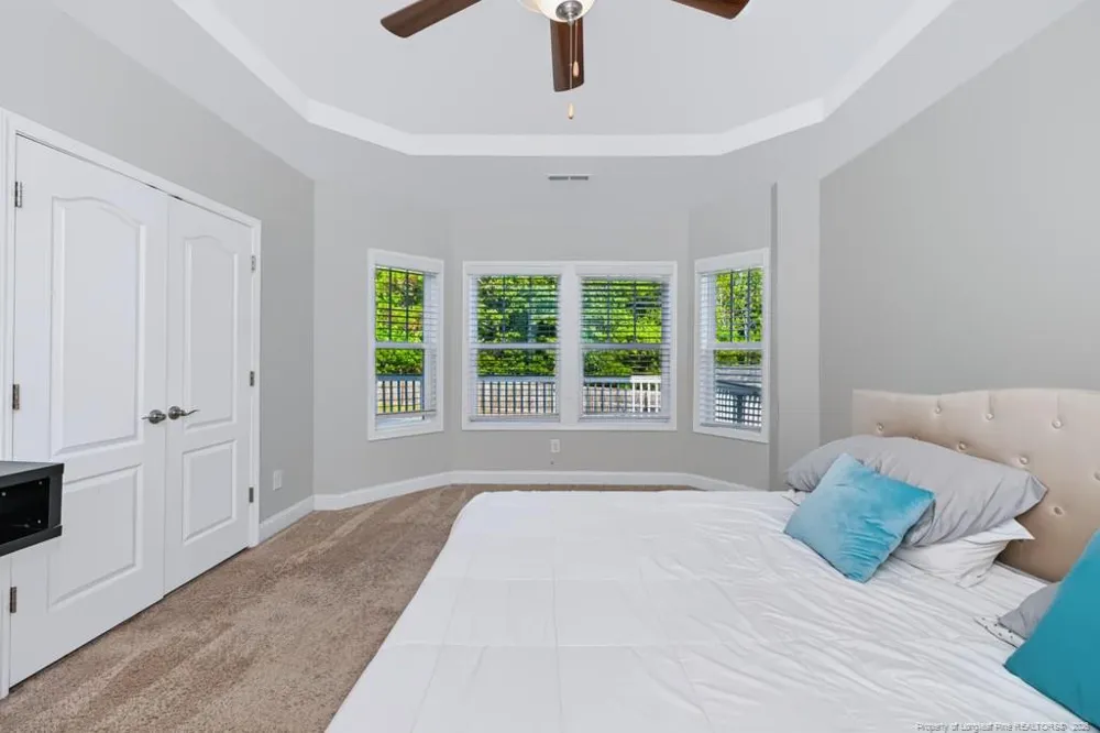 189 Heatherwood Drive Lillington, NC 27546