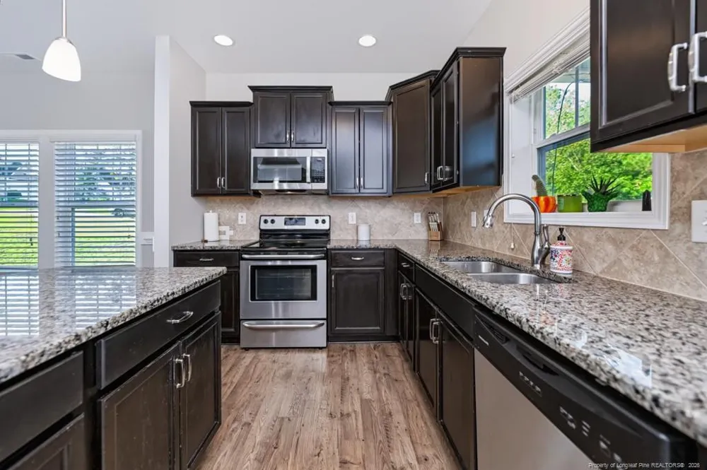 189 Heatherwood Drive Lillington, NC 27546