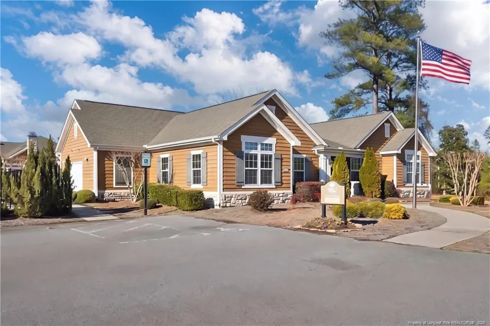 170 Nandina Court Fayetteville, NC 28311