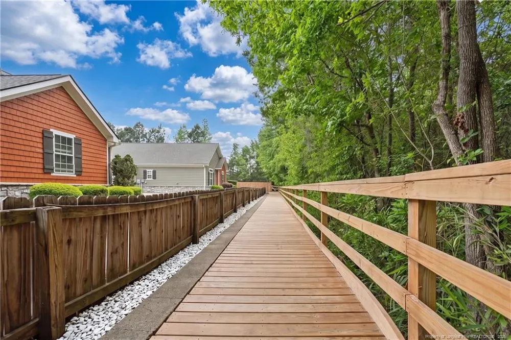 170 Nandina Court Fayetteville, NC 28311