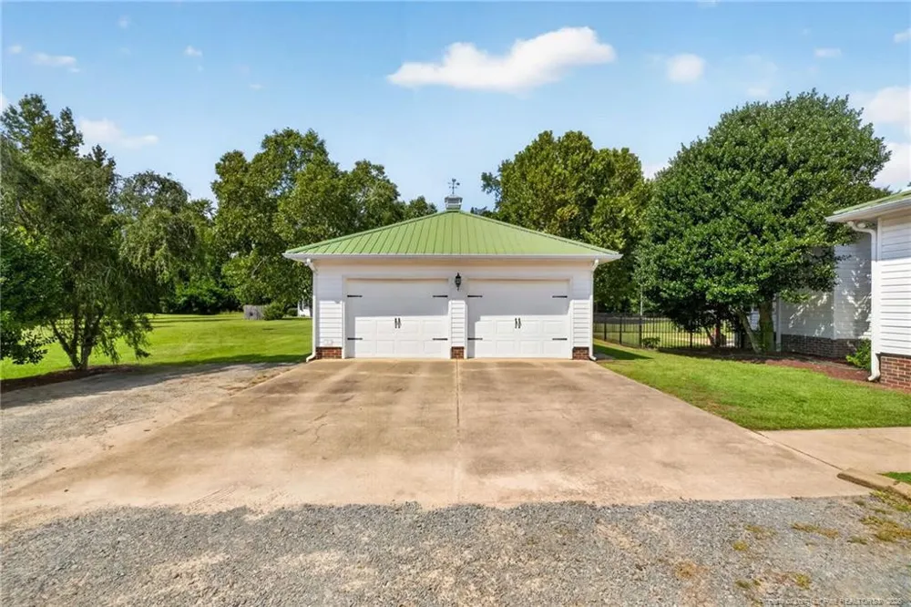 2548 McFayden Road Fayetteville, NC 28306