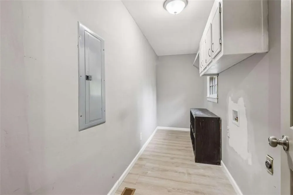 5361 Hog Mountain Road Flowery Branch, GA 30542