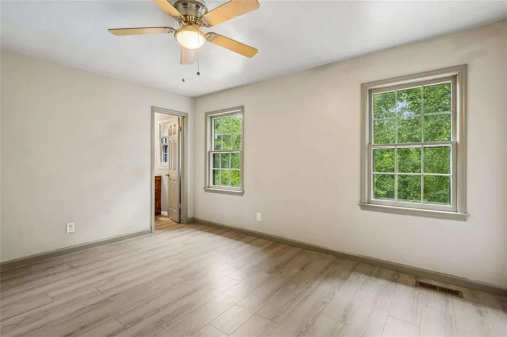 5361 Hog Mountain Road Flowery Branch, GA 30542
