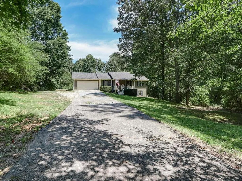 5361 Hog Mountain Road Flowery Branch, GA 30542