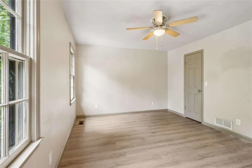 5361 Hog Mountain Road Flowery Branch, GA 30542