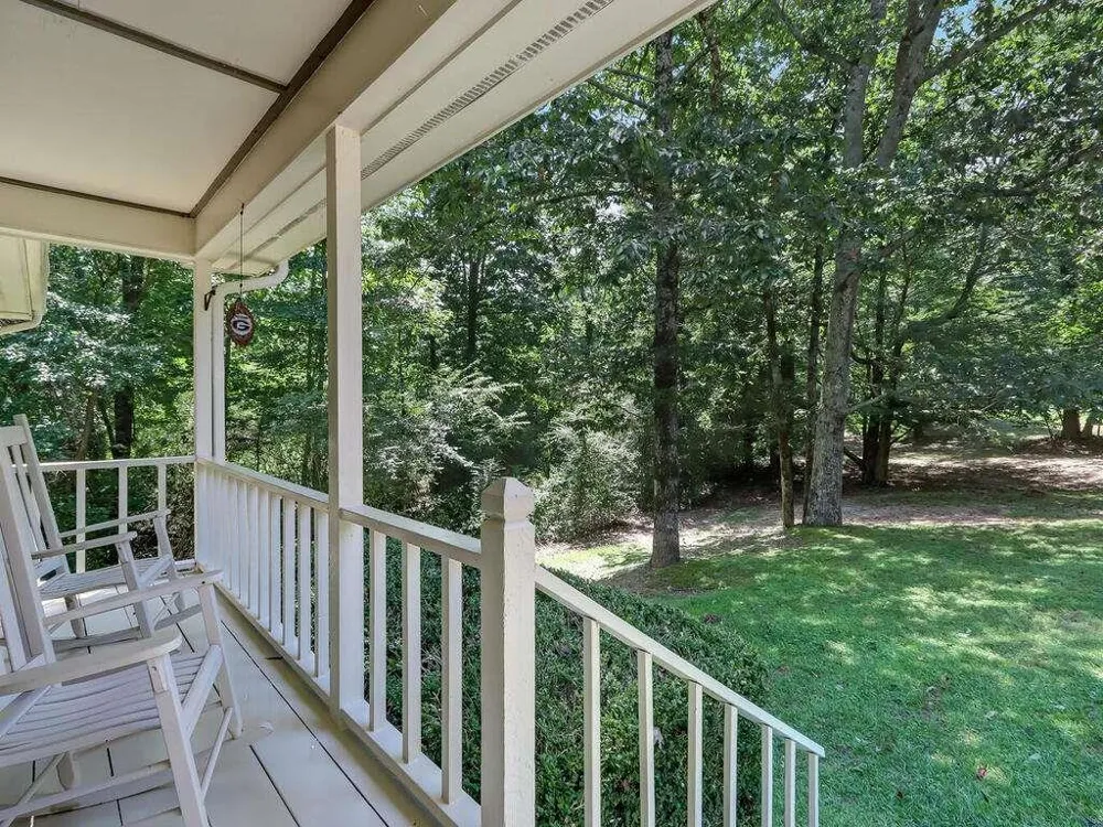 5361 Hog Mountain Road Flowery Branch, GA 30542