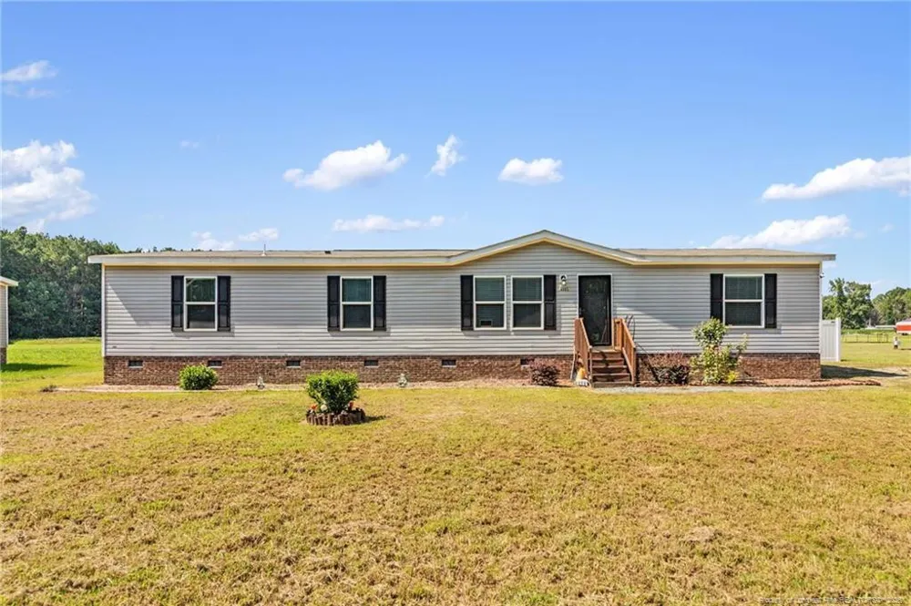 8085 NC 210 Highway S Autryville, NC 28318