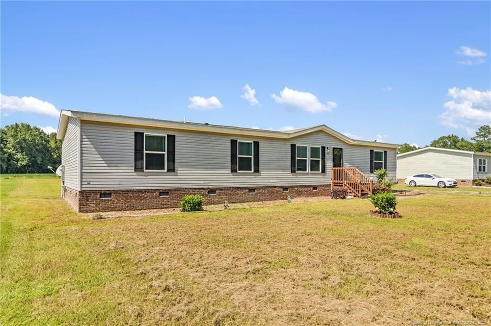 8085 NC 210 Highway S Autryville, NC 28318