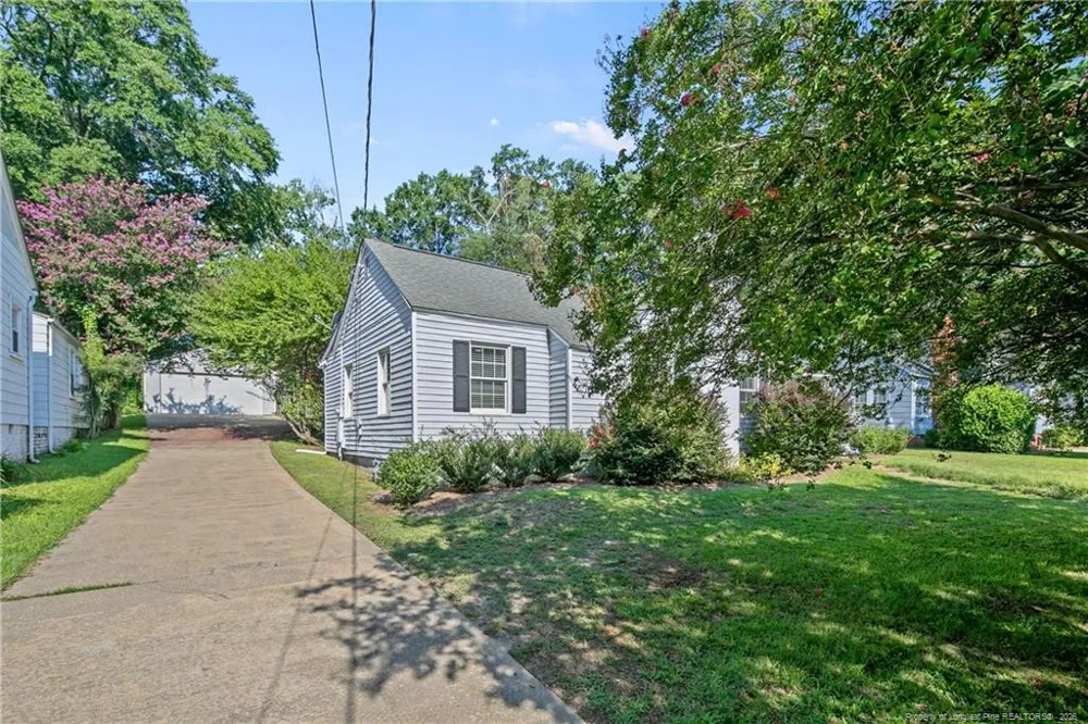 597 Greenland Drive Fayetteville, NC 28305