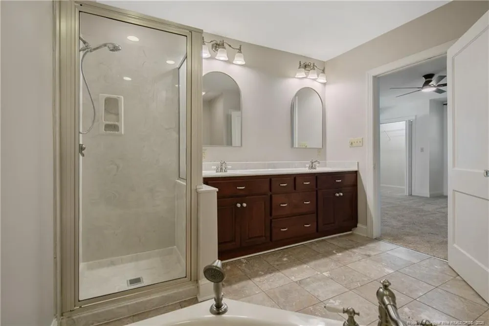 597 Greenland Drive Fayetteville, NC 28305