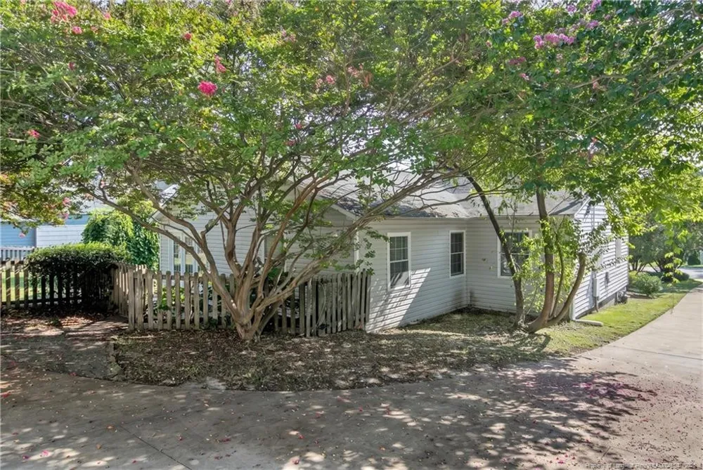 597 Greenland Drive Fayetteville, NC 28305