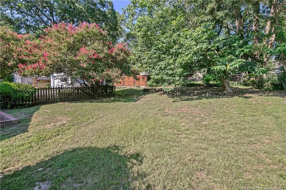 597 Greenland Drive Fayetteville, NC 28305