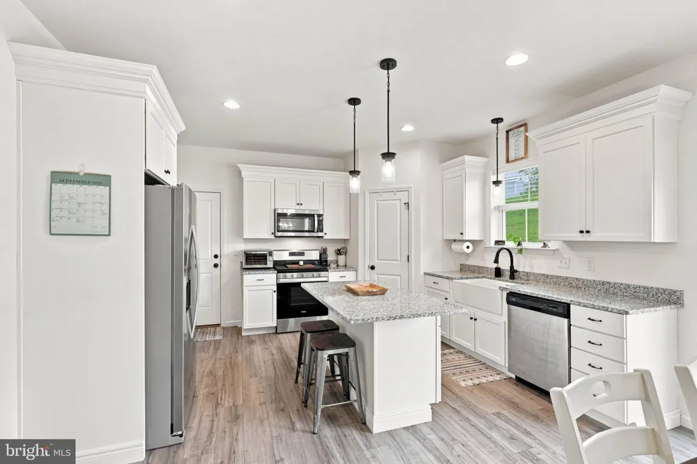 509 ELM STREET Harrisburg, PA 17112