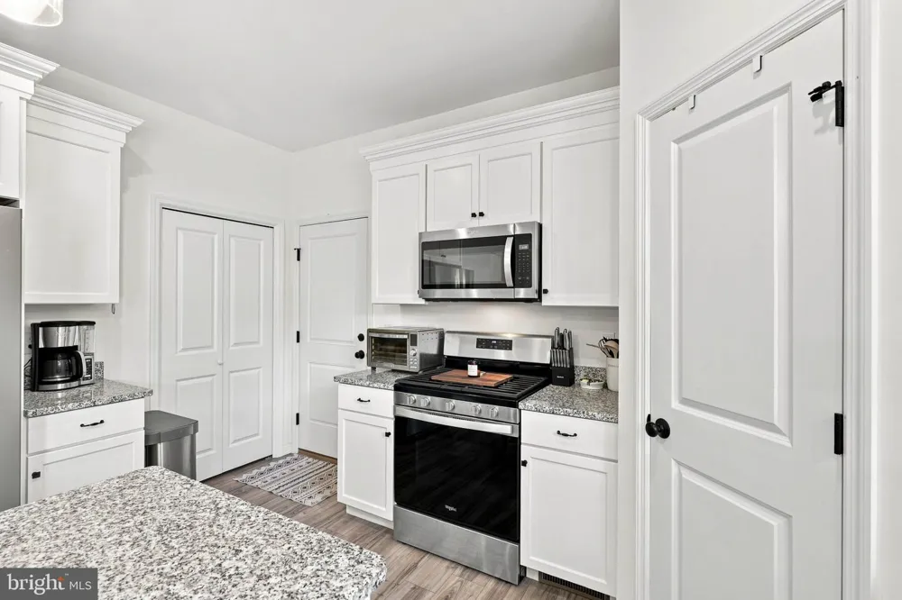 509 ELM STREET Harrisburg, PA 17112