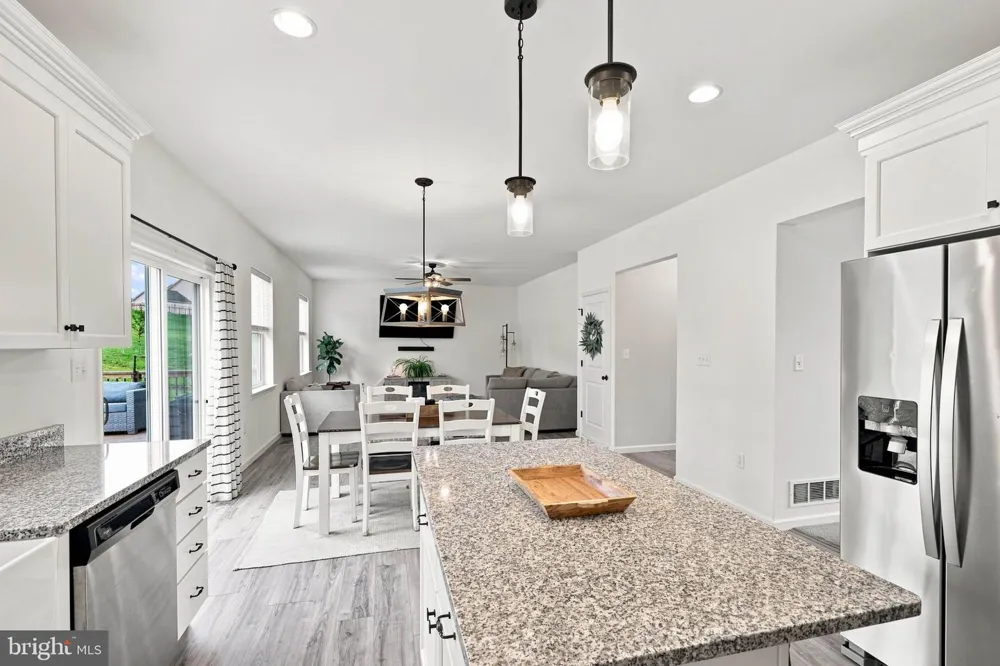 509 ELM STREET Harrisburg, PA 17112