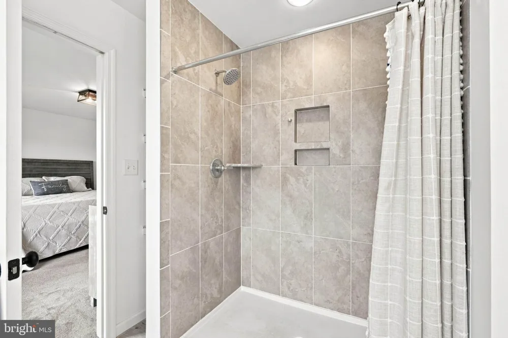 509 ELM STREET Harrisburg, PA 17112