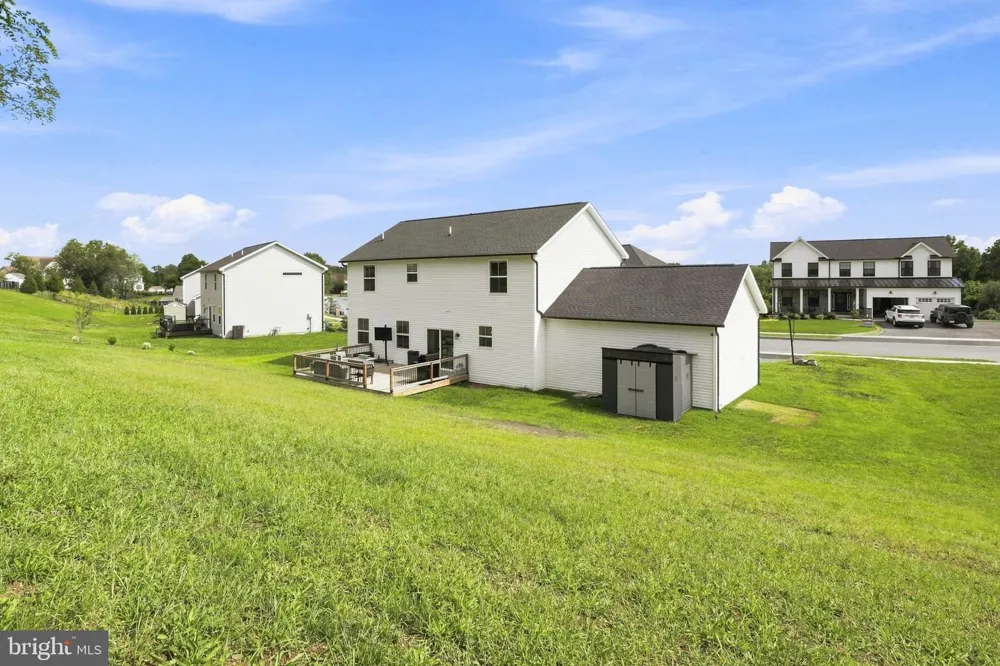 509 ELM STREET Harrisburg, PA 17112