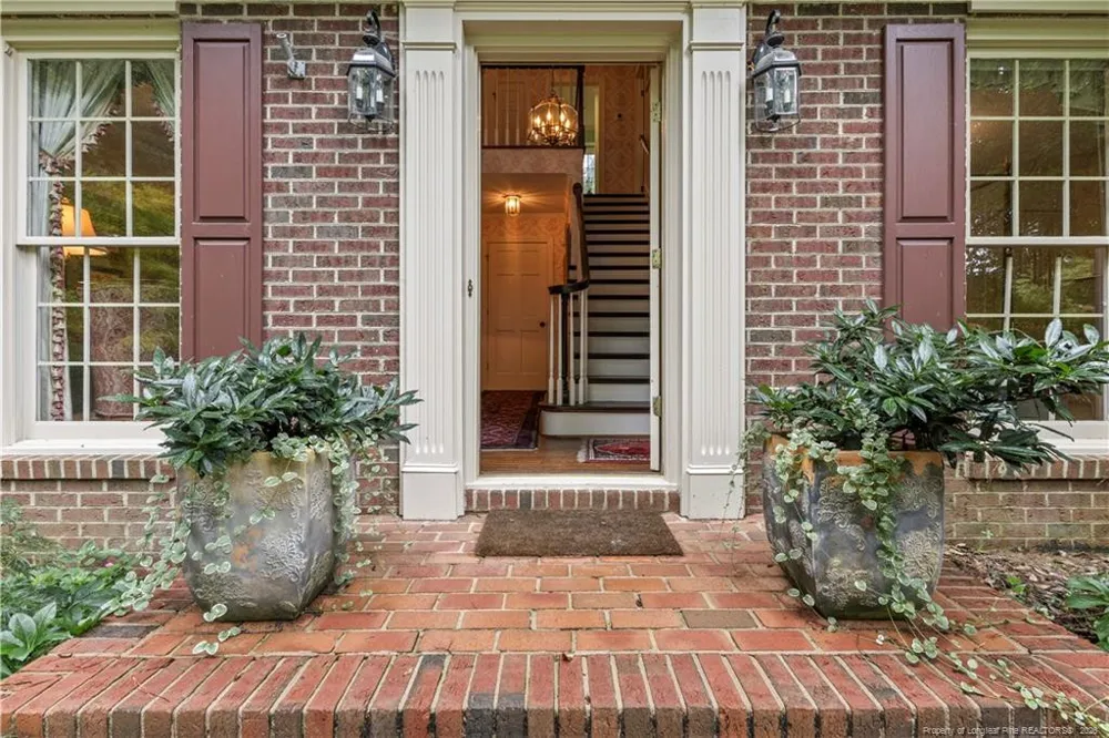 2004 Vantage Point Sanford, NC 27330