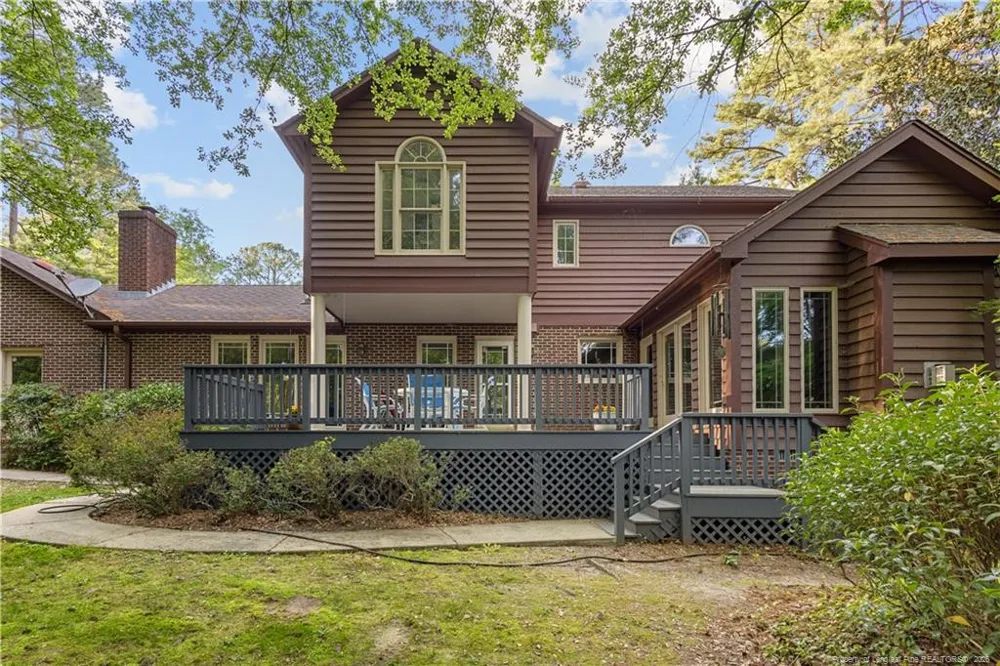 2004 Vantage Point Sanford, NC 27330