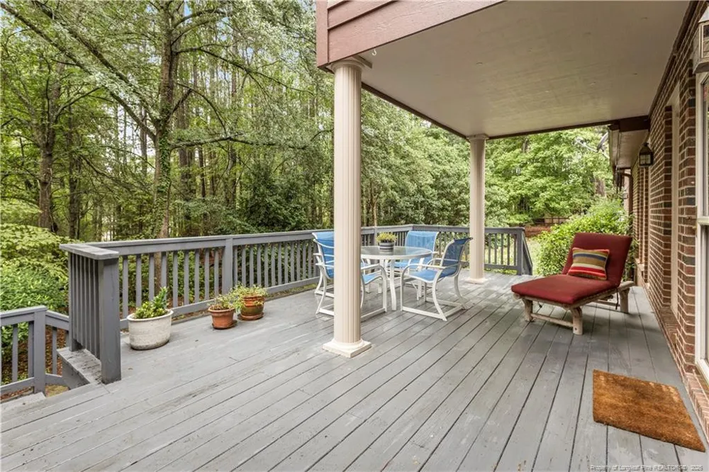 2004 Vantage Point Sanford, NC 27330
