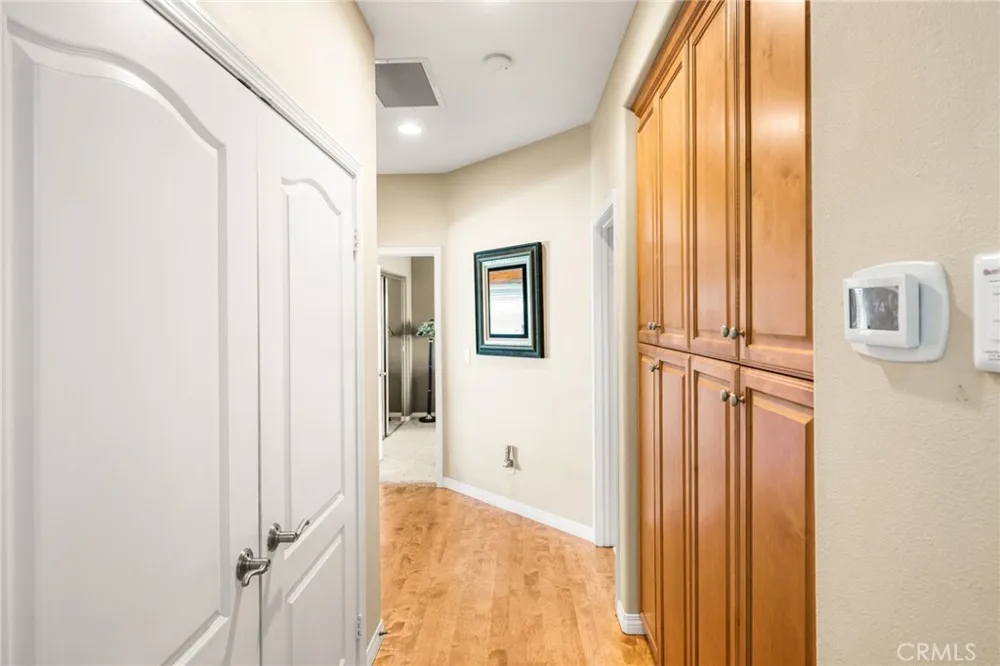 5913 Cypress Point Long Beach, CA 90808