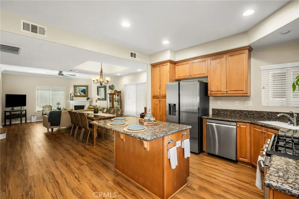 5913 Cypress Point Long Beach, CA 90808