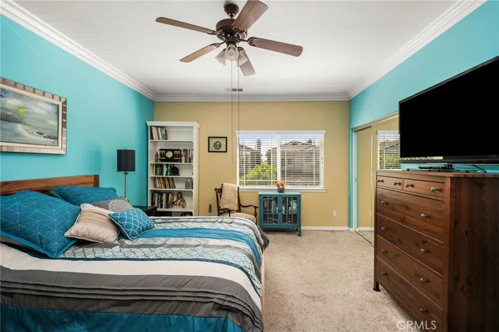 5913 Cypress Point Long Beach, CA 90808