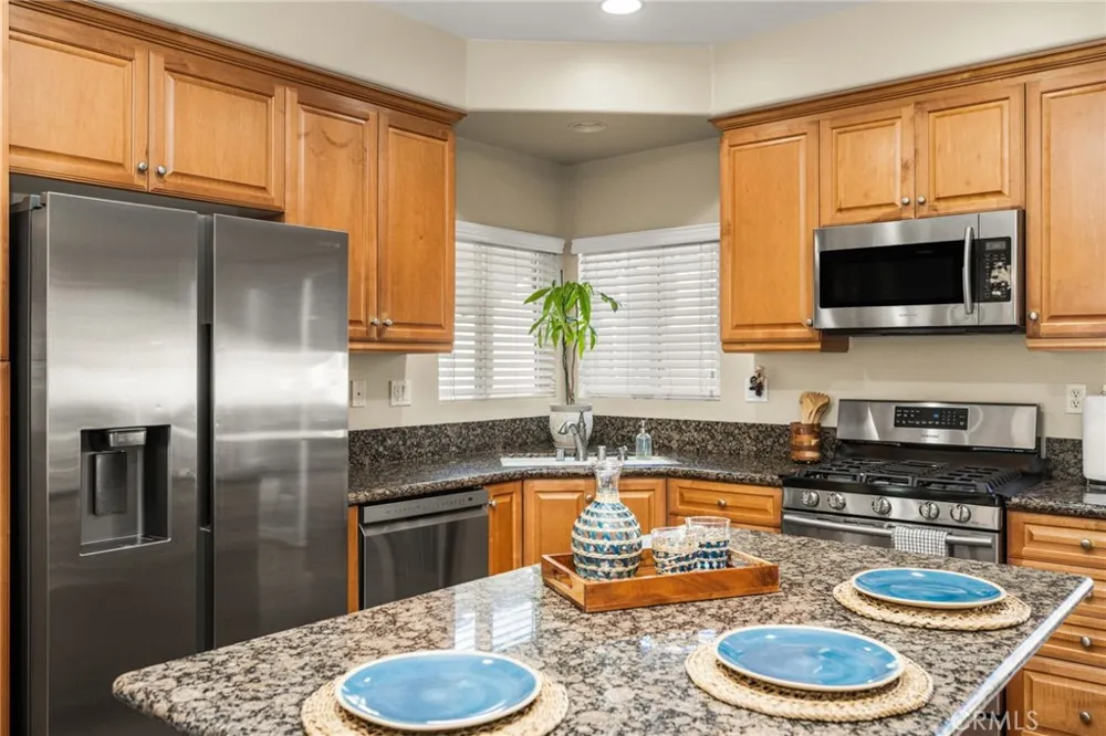 5913 Cypress Point Long Beach, CA 90808