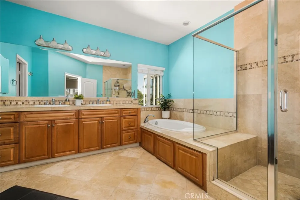 5913 Cypress Point Long Beach, CA 90808