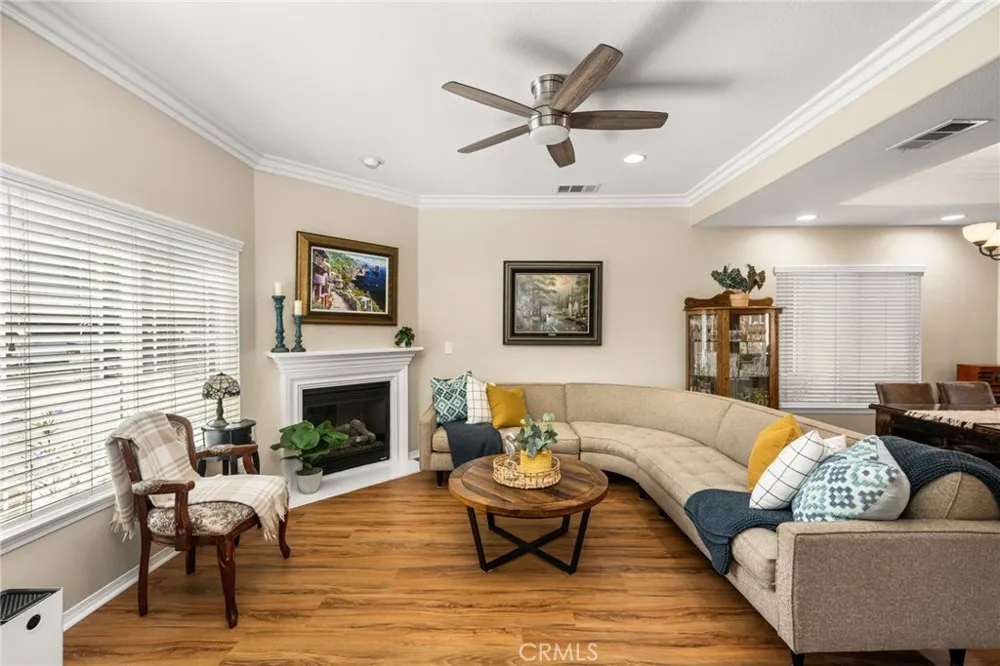 5913 Cypress Point Long Beach, CA 90808