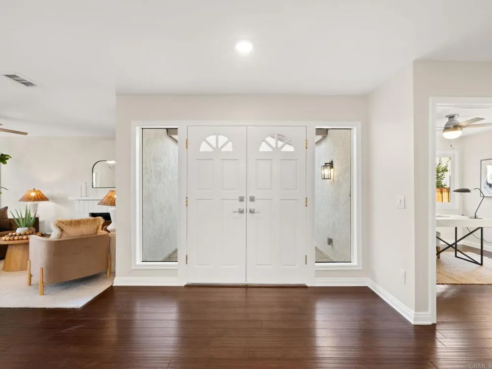 1817 Castle Escondido, CA 92029