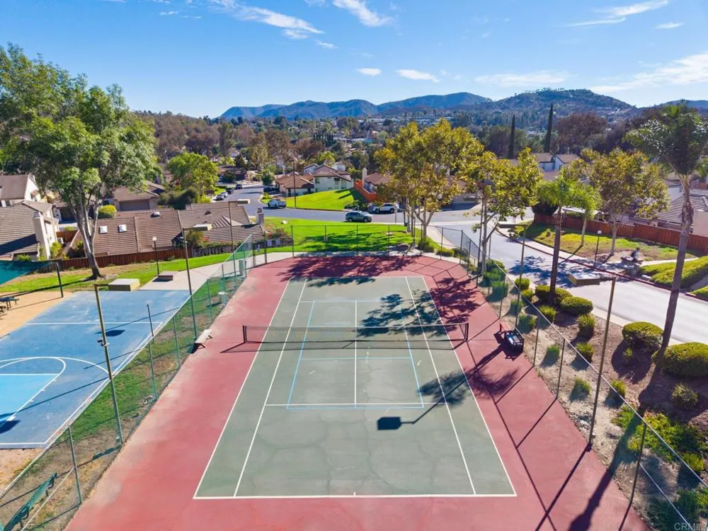 1817 Castle Escondido, CA 92029