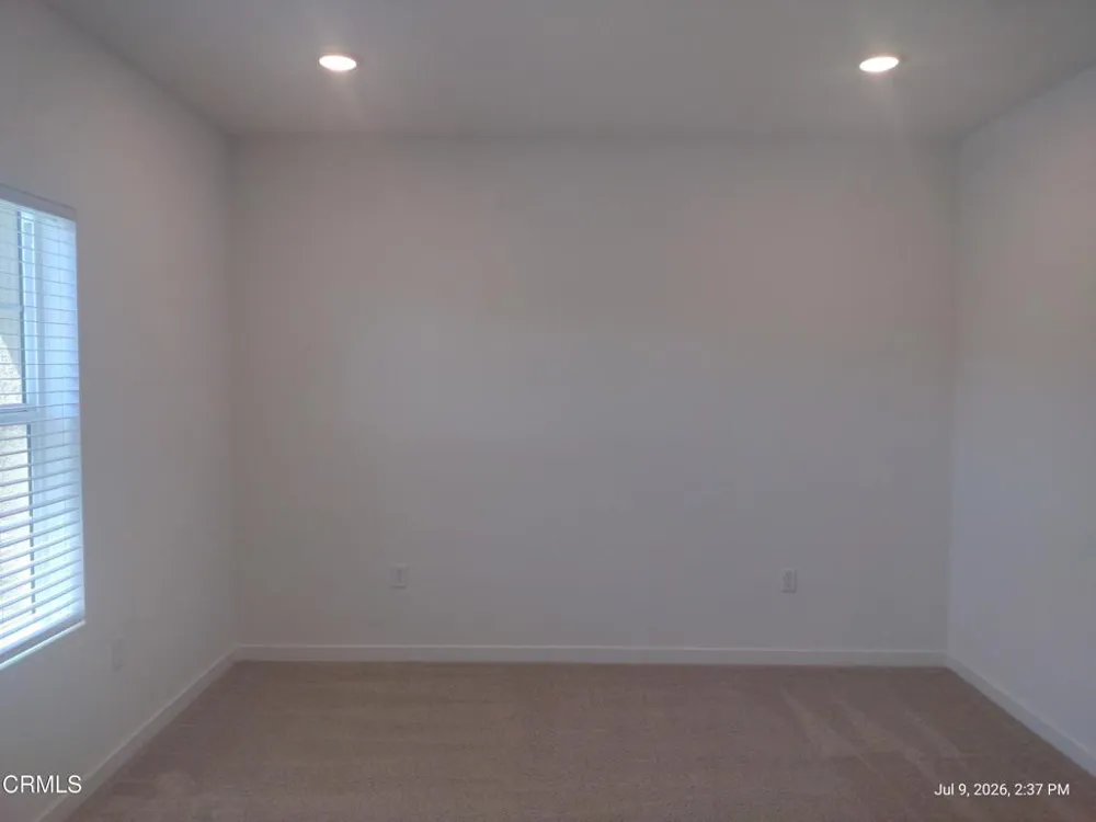 557 Via Vallarta Camarillo, CA 93012