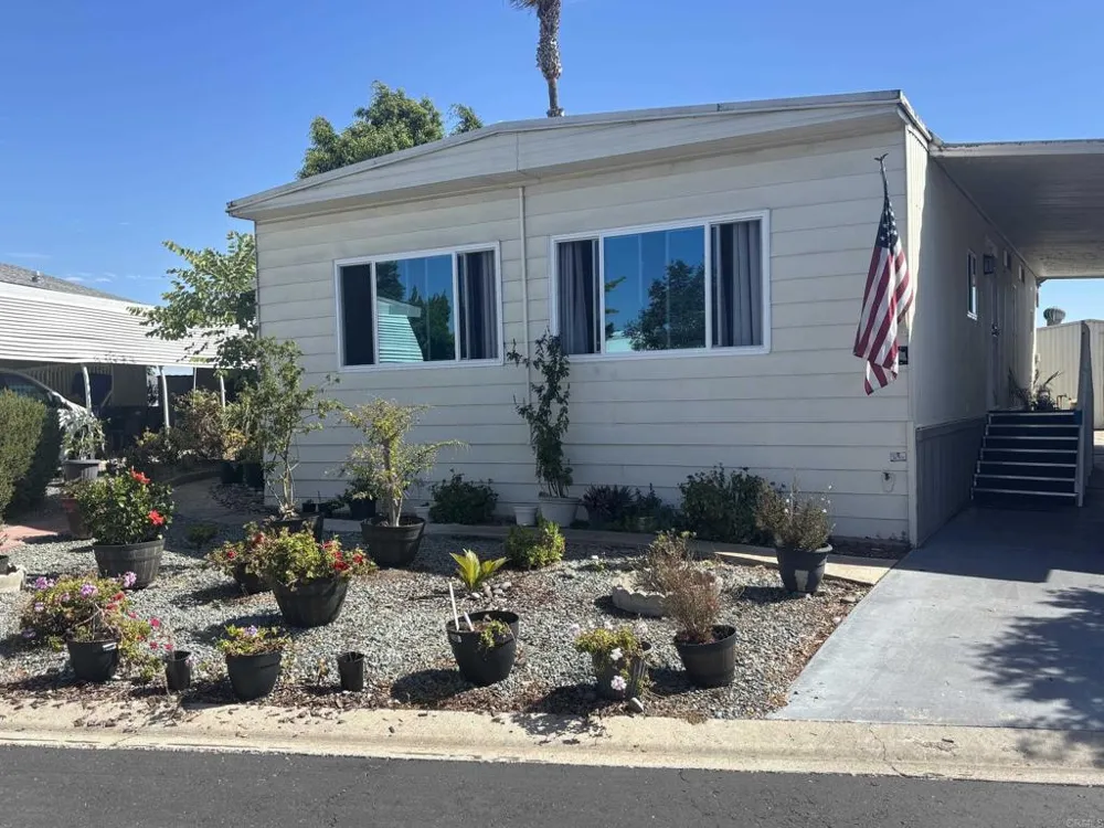 1925 Otay Lakes Road #57 Chula Vista, CA 91913