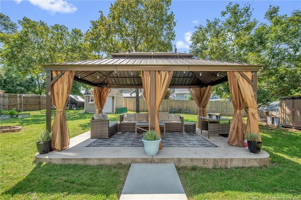 10 Rolling Stone Court Sanford, NC 27332